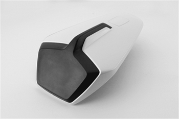 675SR/NK Kryt sedla spolujezdce (Nebula White)
