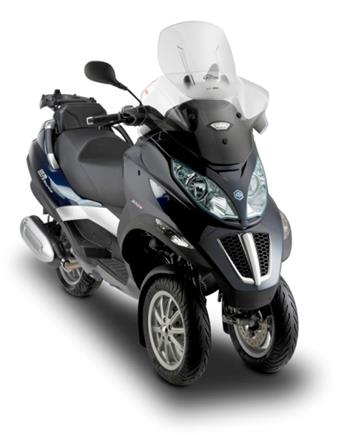 AF 5601 plexi čiré Piaggio MP3 Touring 300-400 (11), nastavitelné v rozsahu vxš=670-790x650 mm