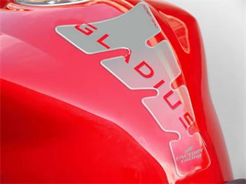 Tank pad SPIRIT strieborná